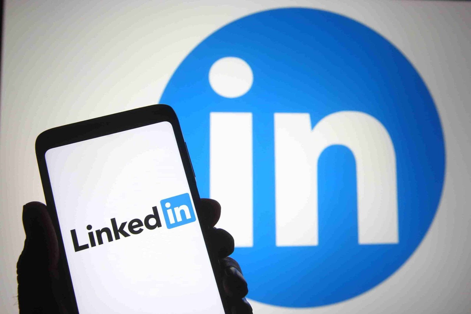 Leveraging LinkedIn for Remote Job Searches